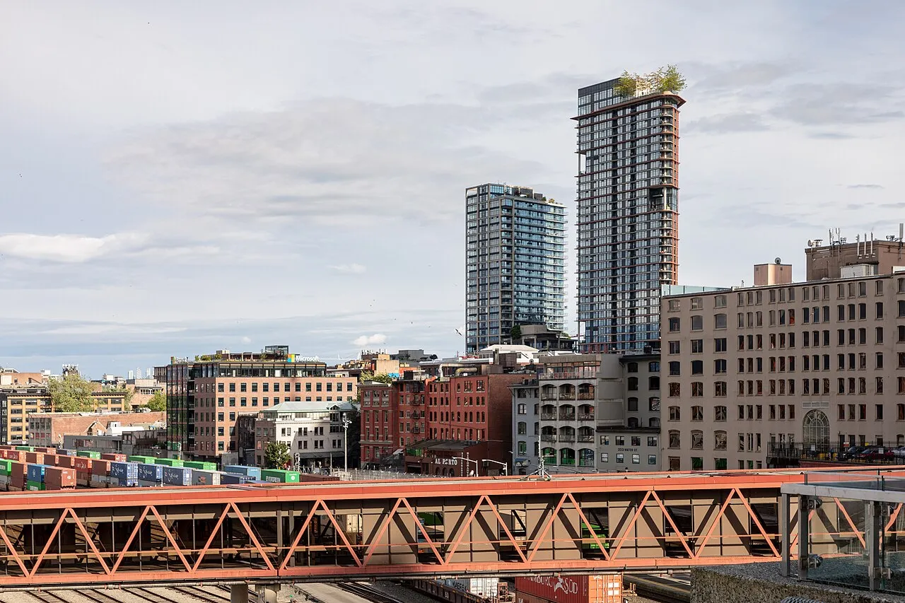 Vancouver (BC, Canada), Waterfront -- 2022 -- 1851