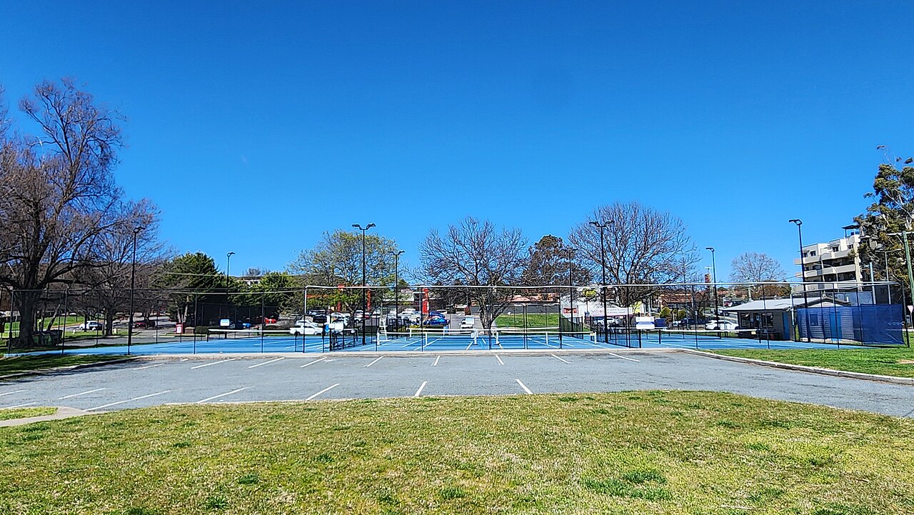 Queanbeyan Park Tennis and Pickleball courts